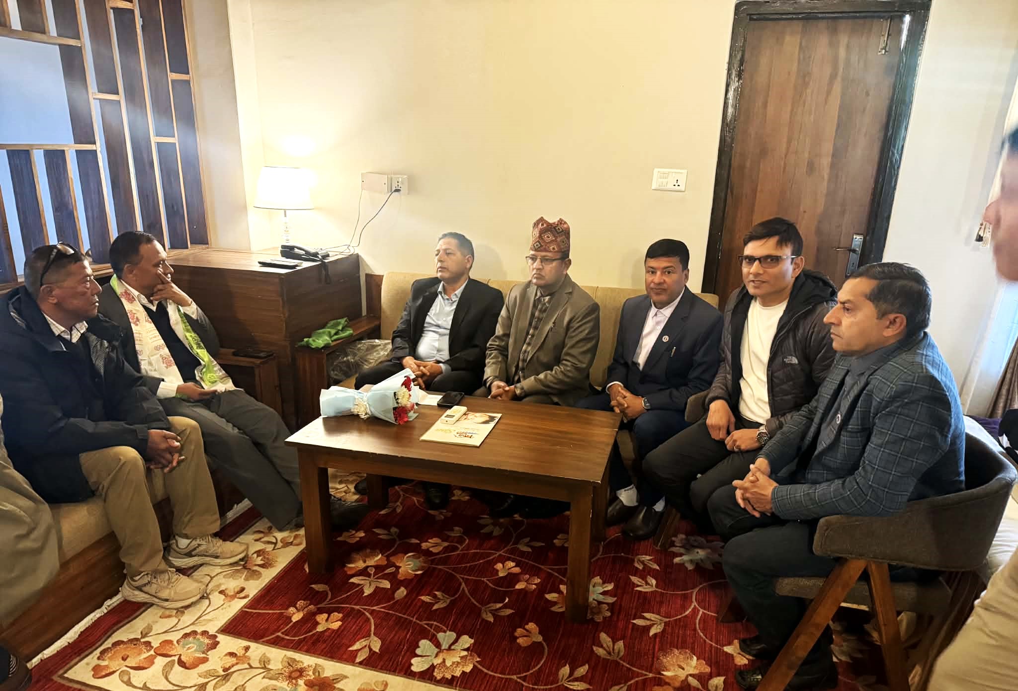 होटल संघद्वारा फेवा संरक्षणका लागि मन्त्री घिसिङको ध्यानाकर्षण